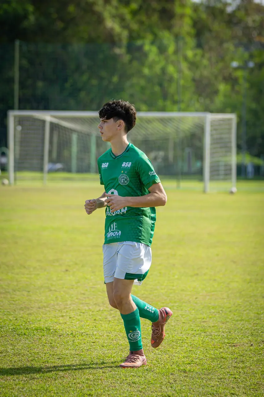 Thiago Cicala em campo durante a final pelo Guarani